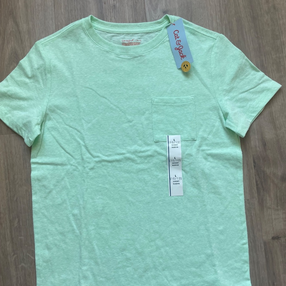 Cat & Jack boys bundle size 8-10, 10 and 10-12 - Picture 9 of 10
